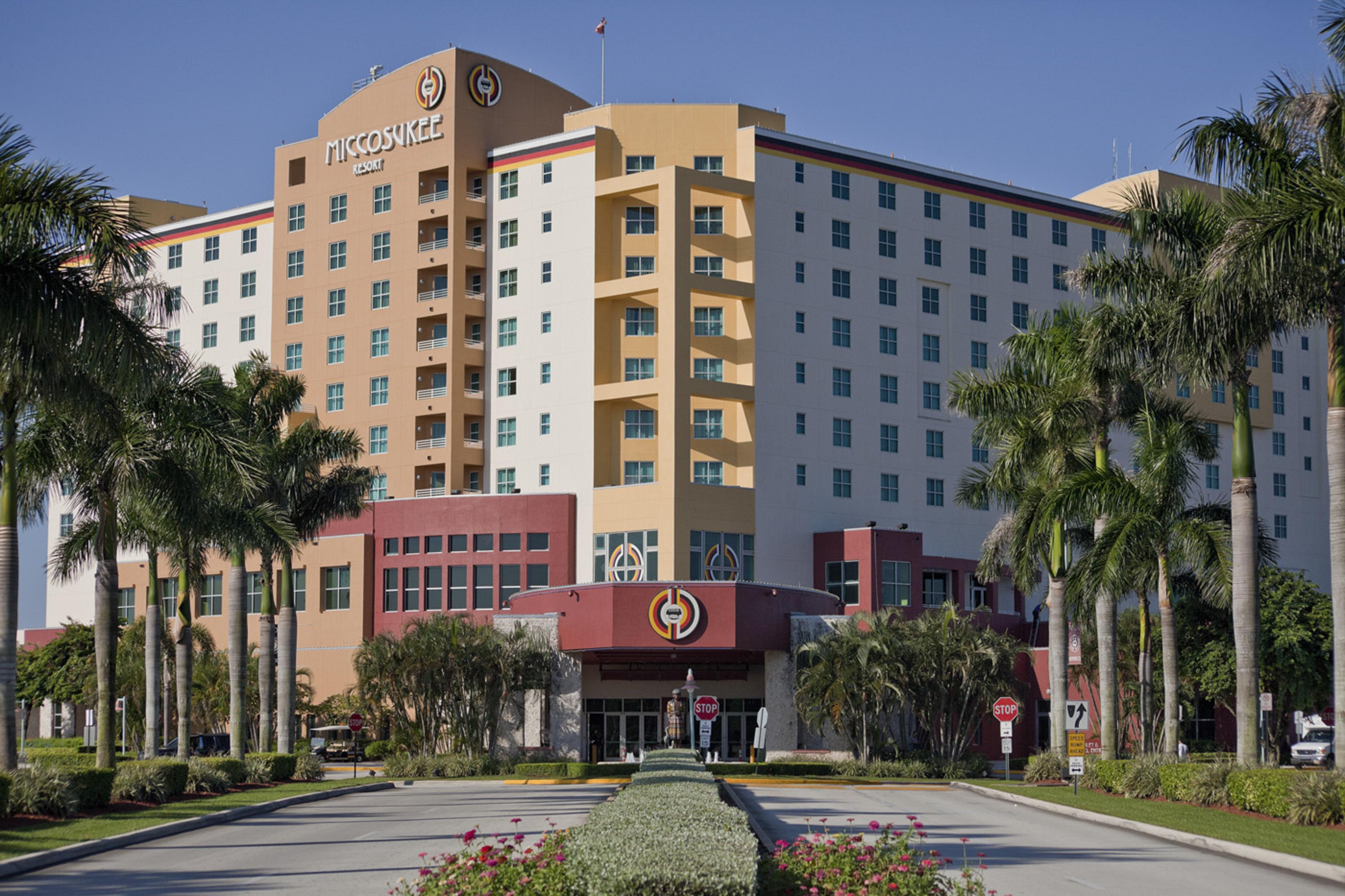 Miccosukee Casino & Resort (Adults Only) Tamiami Bagian luar foto
